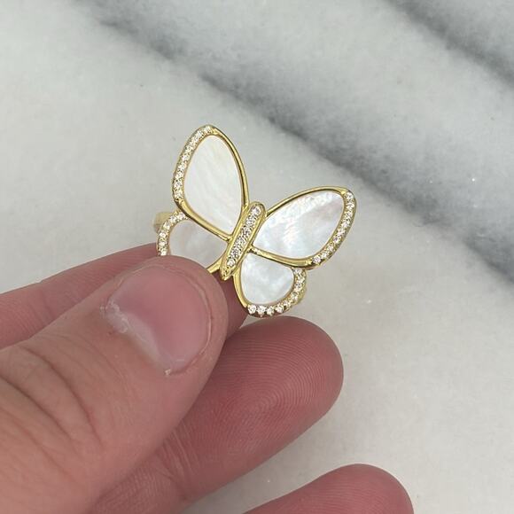 NWOT real mother of pearl butterfly gold plated ring - Picture 4 of 5